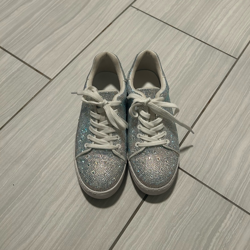 Sparkle sequins sneaker